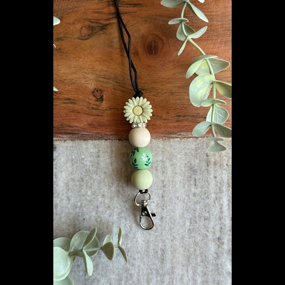 Silicone bead lanyards with clasp - Picture 7 of 8